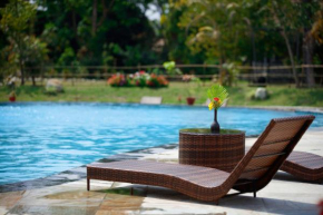 Jungle Villa Resort - Near Chitwan National Park